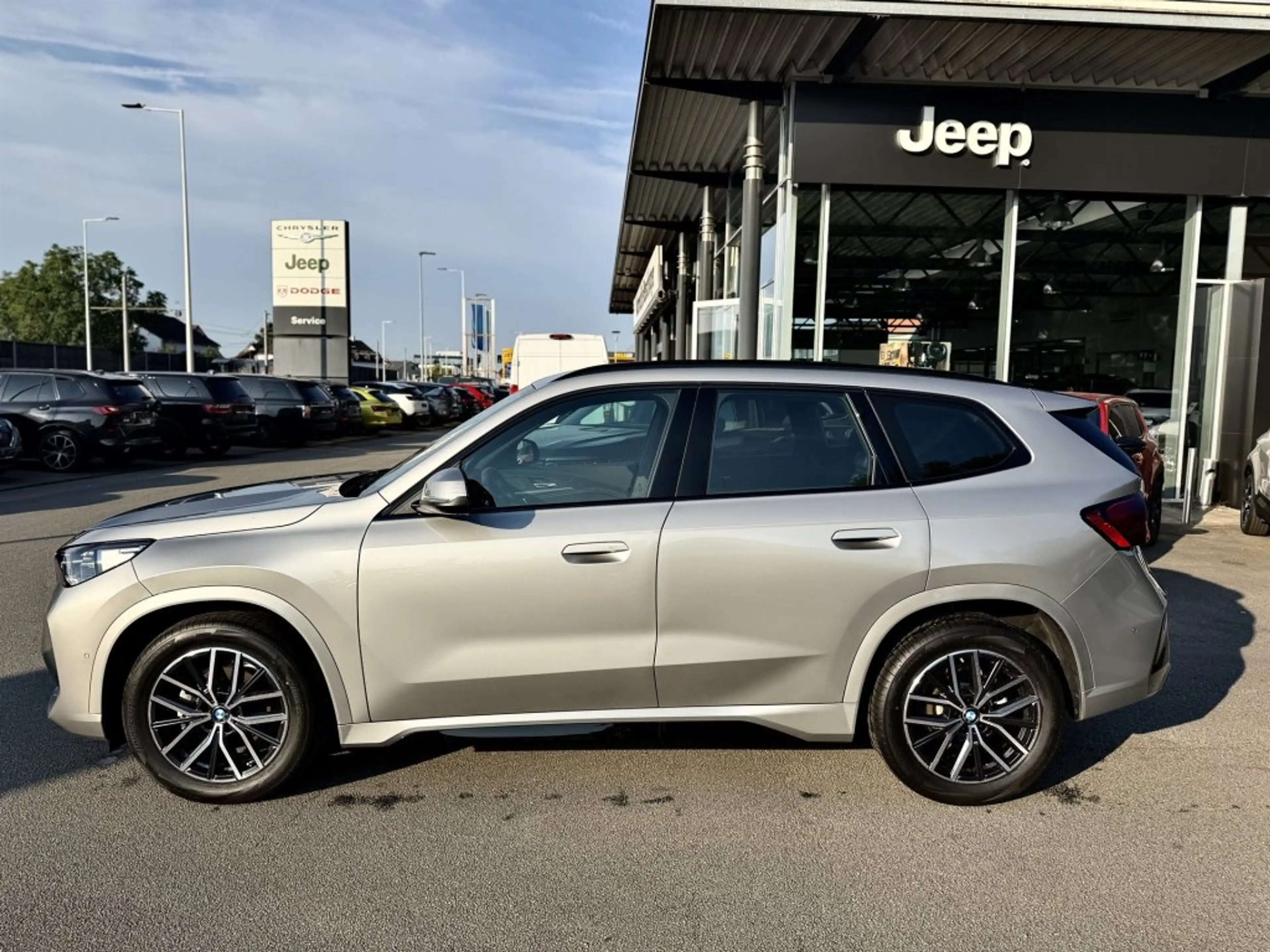 BMW X1 BMW X1 sDrive18i M-Paket — photo 5