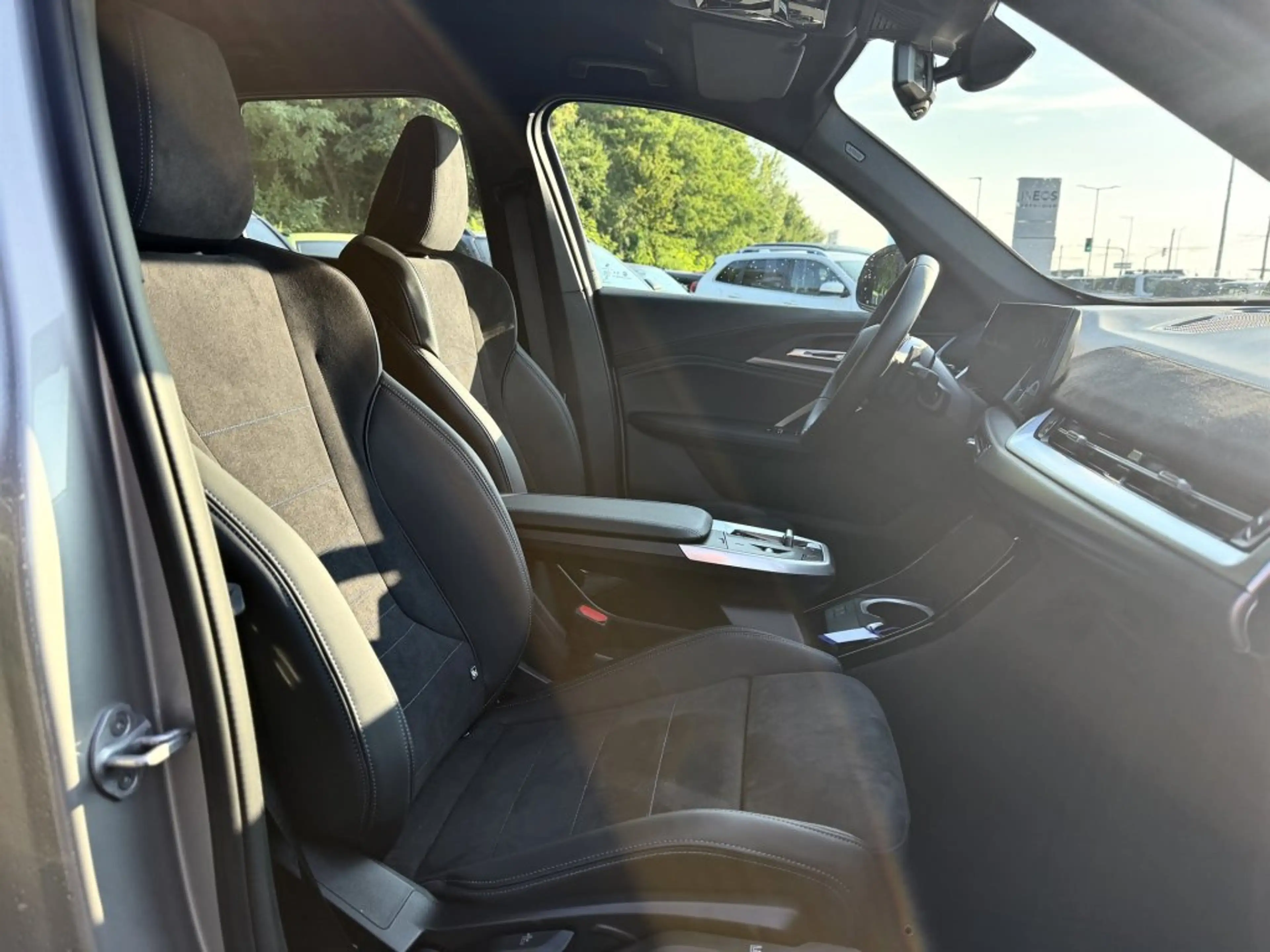 BMW X1 BMW X1 sDrive18i M-Paket — photo 12
