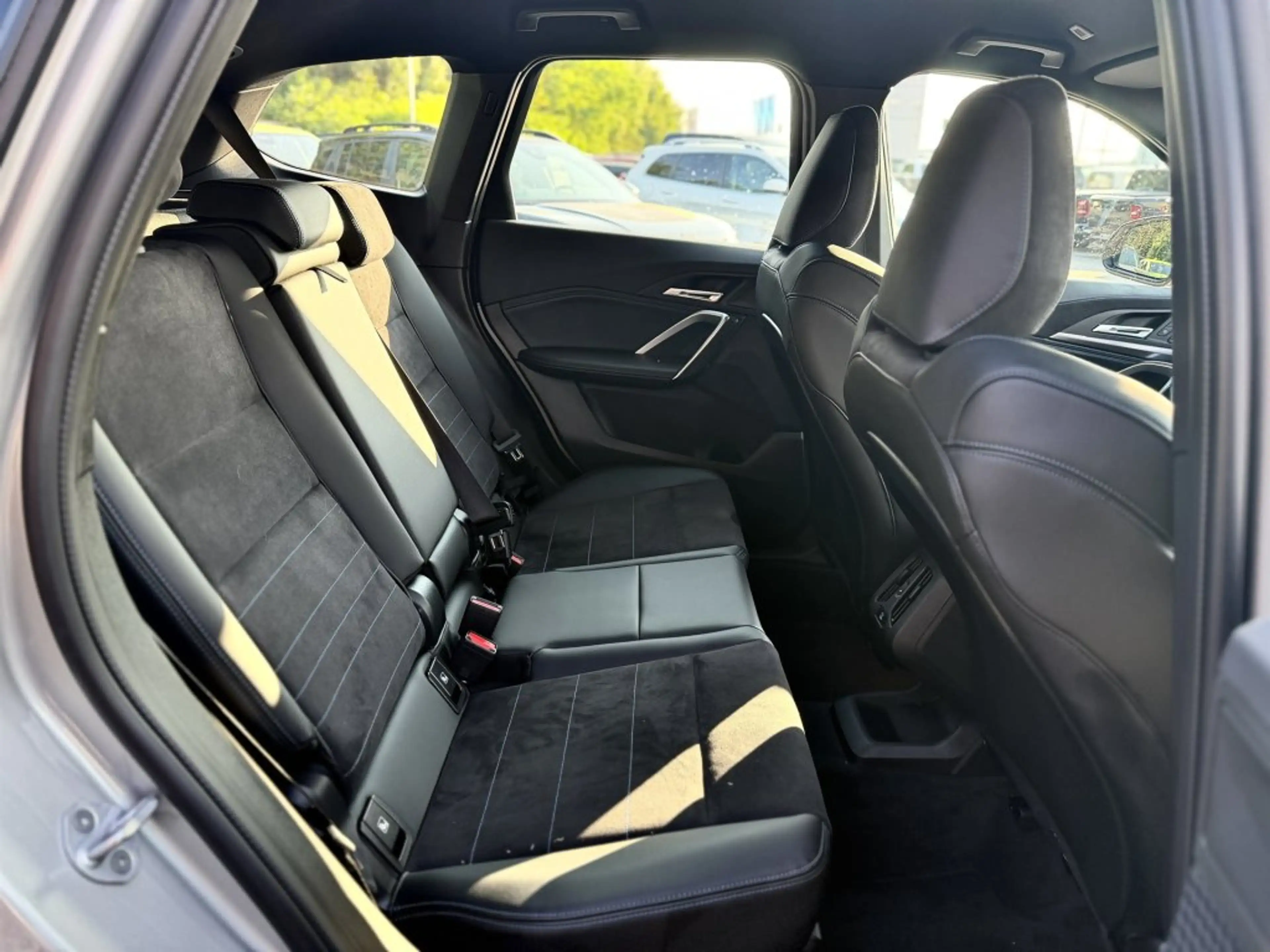 BMW X1 BMW X1 sDrive18i M-Paket — photo 10