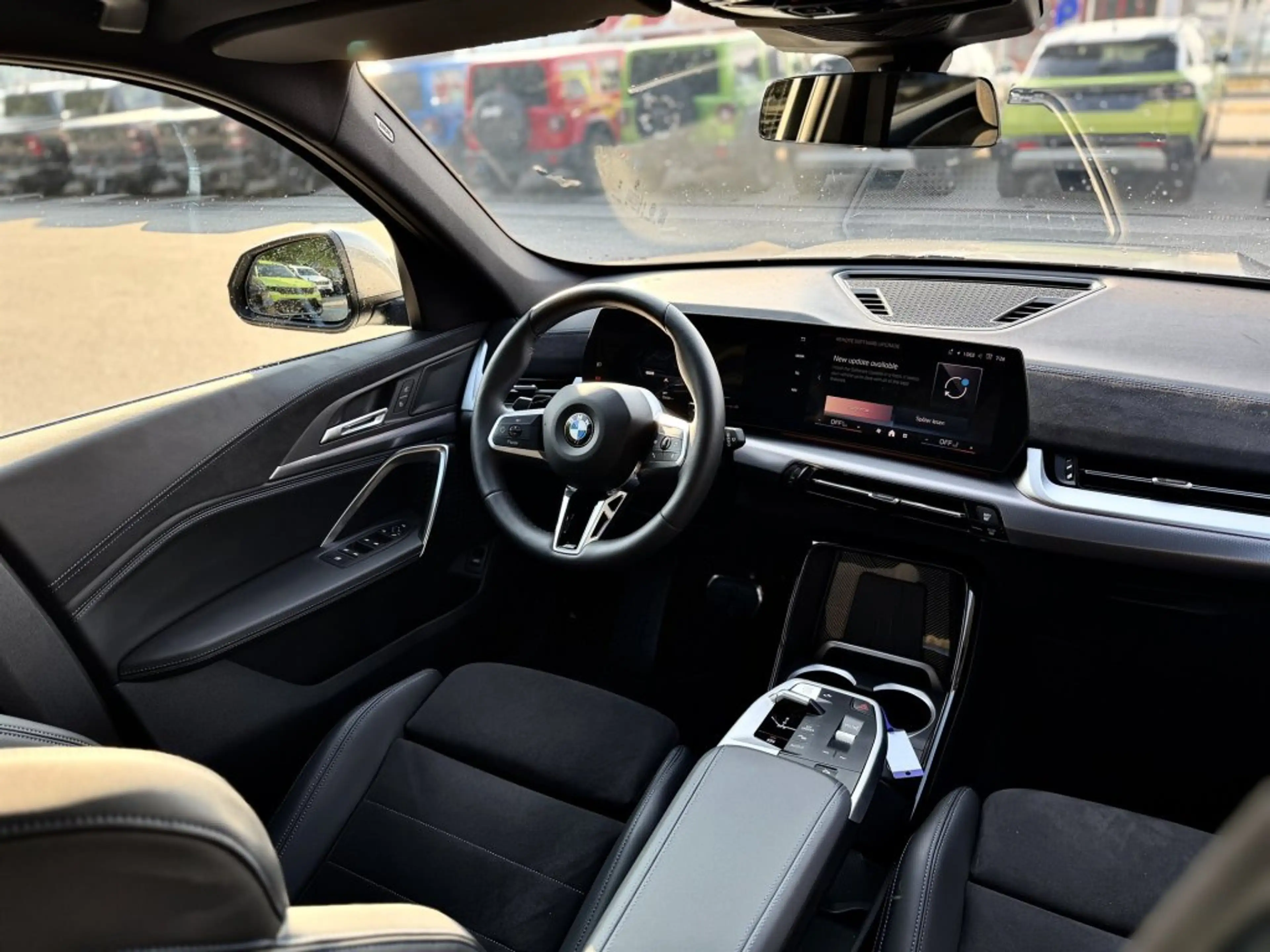 BMW X1 BMW X1 sDrive18i M-Paket — photo 11