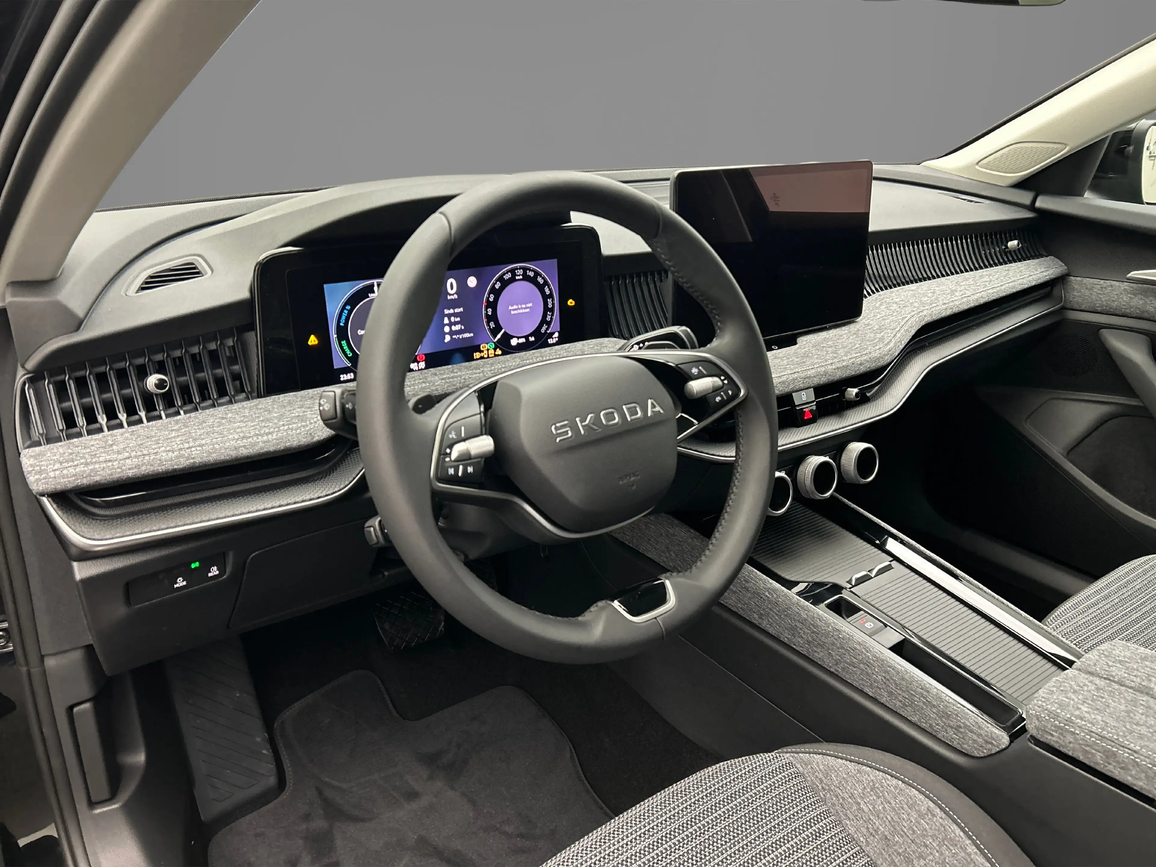 Skoda Superb Combi 1.5 TSI PHEV 204pk Edition €42.990,- incl in — photo 4