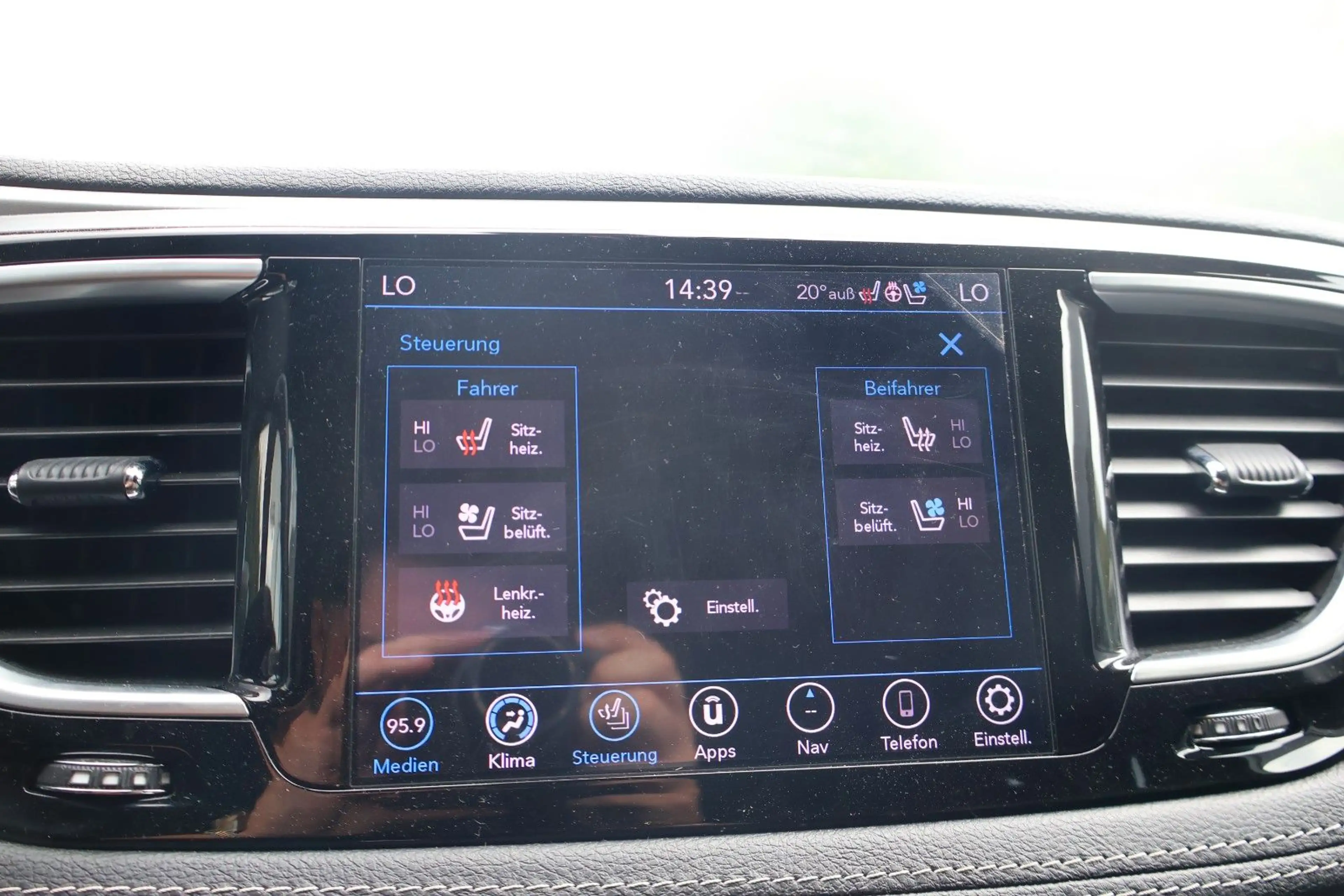 Chrysler Pacifica S 3.6L E-HYBRID/7-SITZER/H&K/TV/KAMERA — photo 15