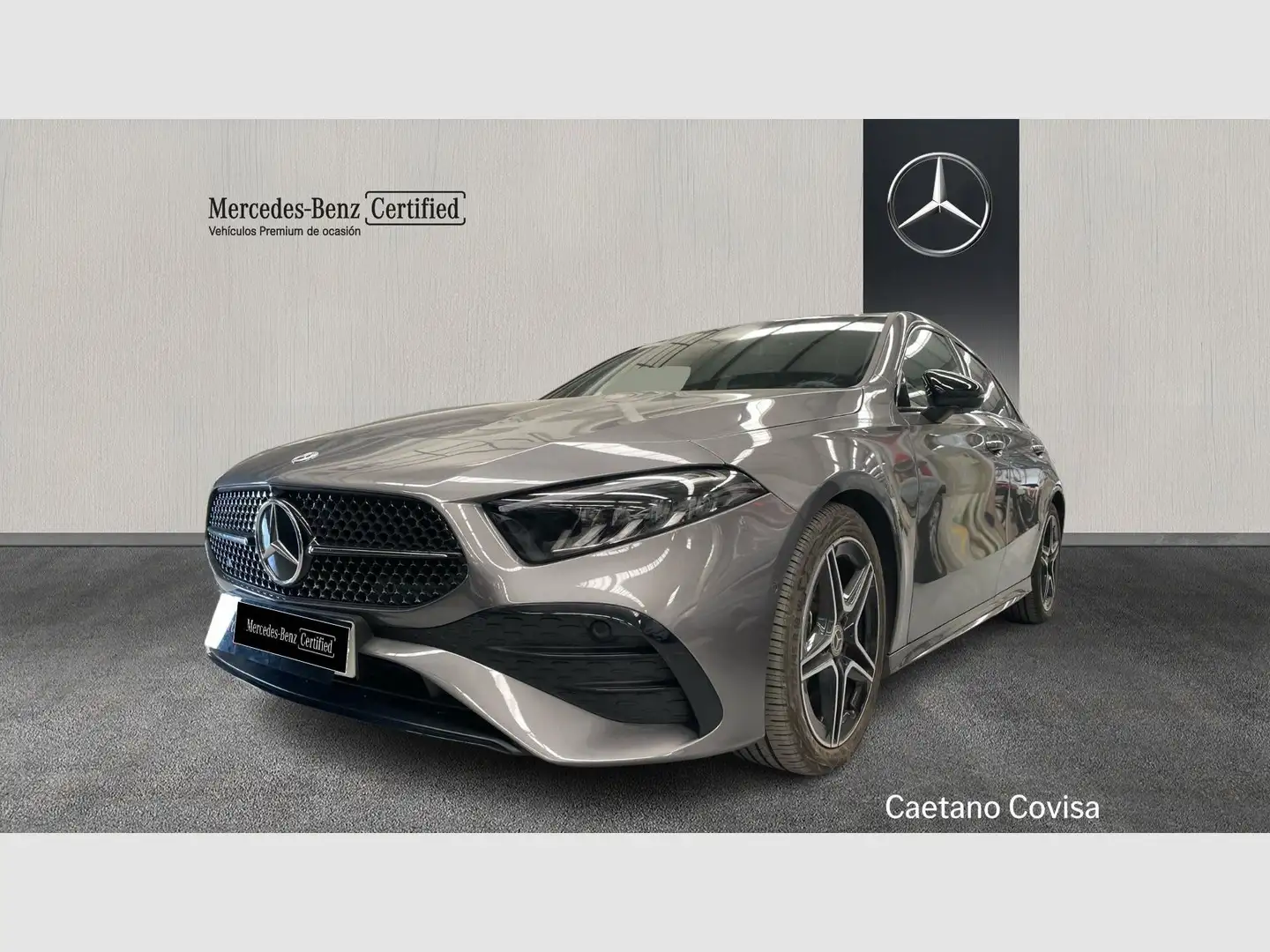 Mercedes-Benz A 200 d Sedán Gris - 1