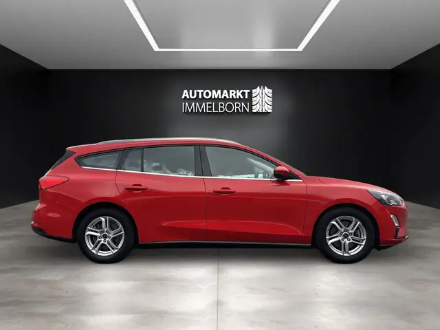 Ford Focus view 7