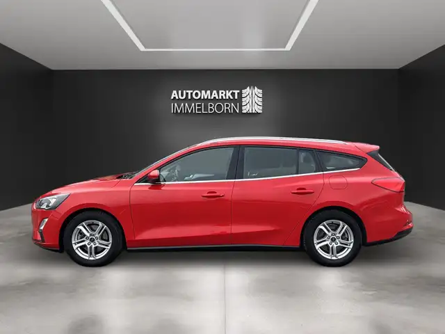 Ford Focus view 8