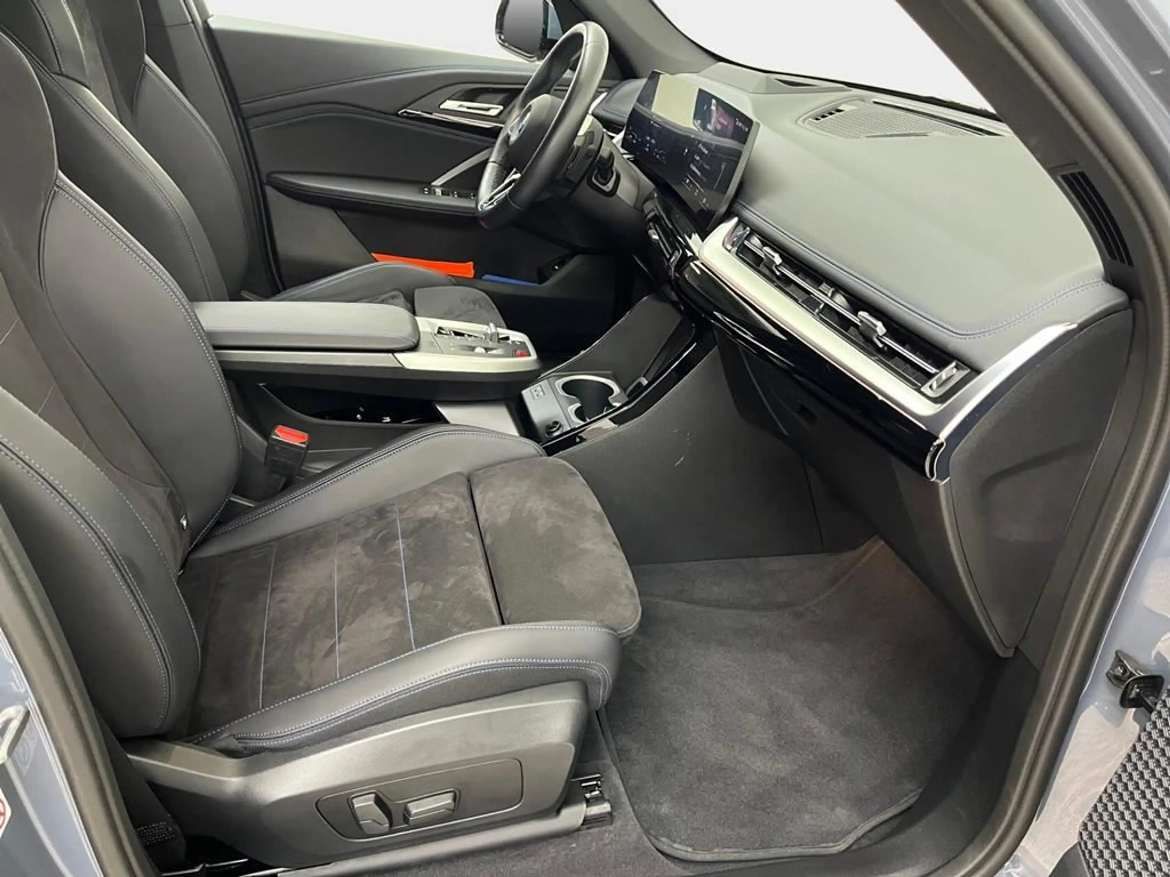 BMW X1 M Sport — photo 13