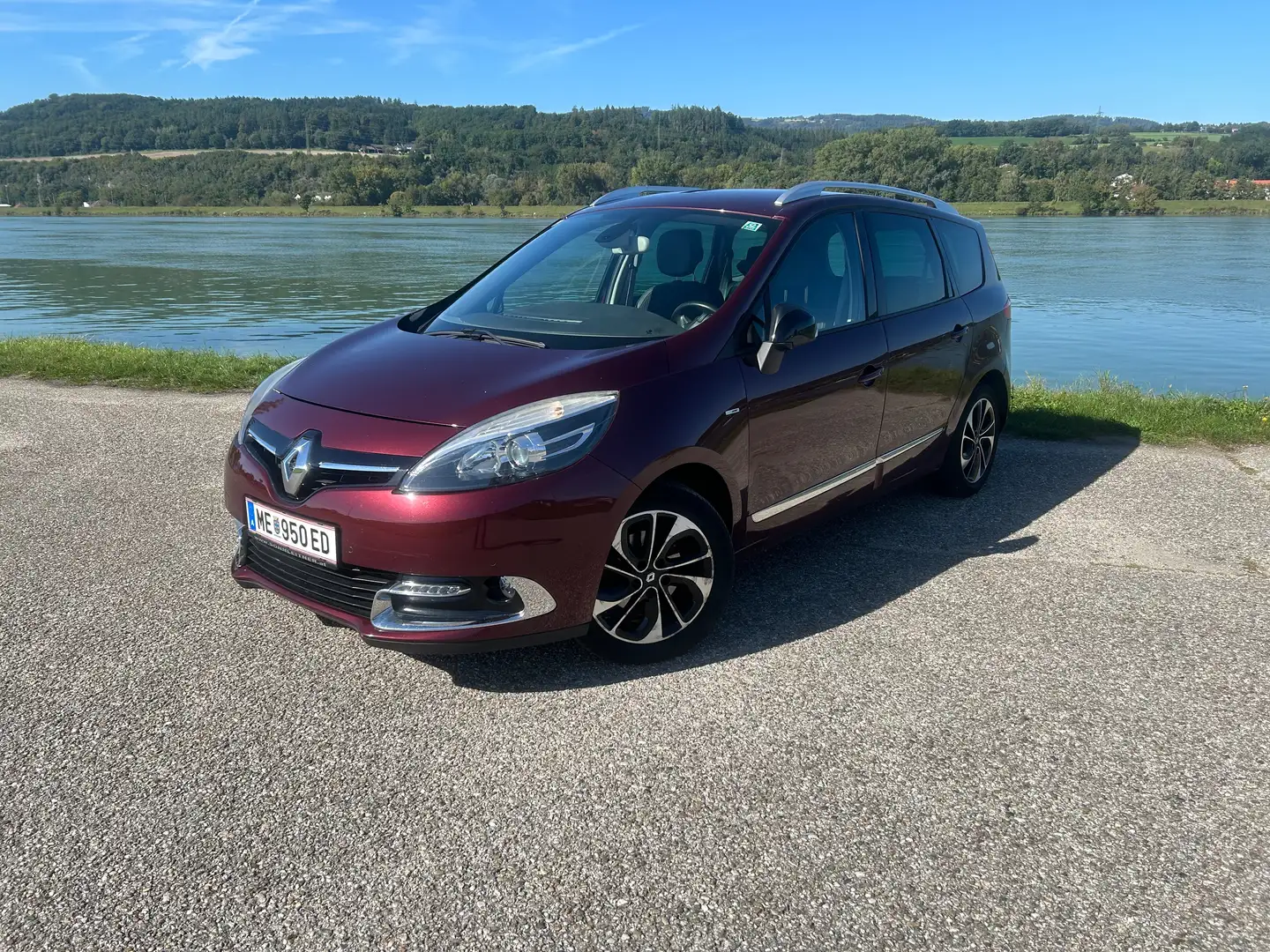 Renault Grand Scenic Grand Scénic dCi 110 EDC Bose Edition Rot - 2
