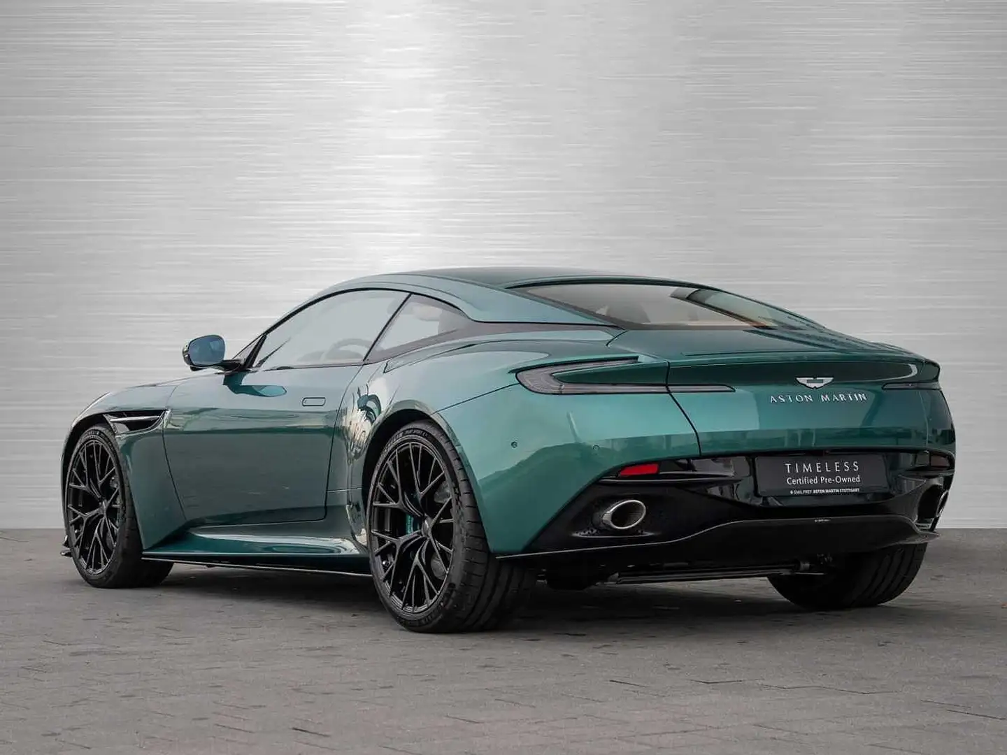 Aston Martin DB12 V8 Coupe Grün - 2