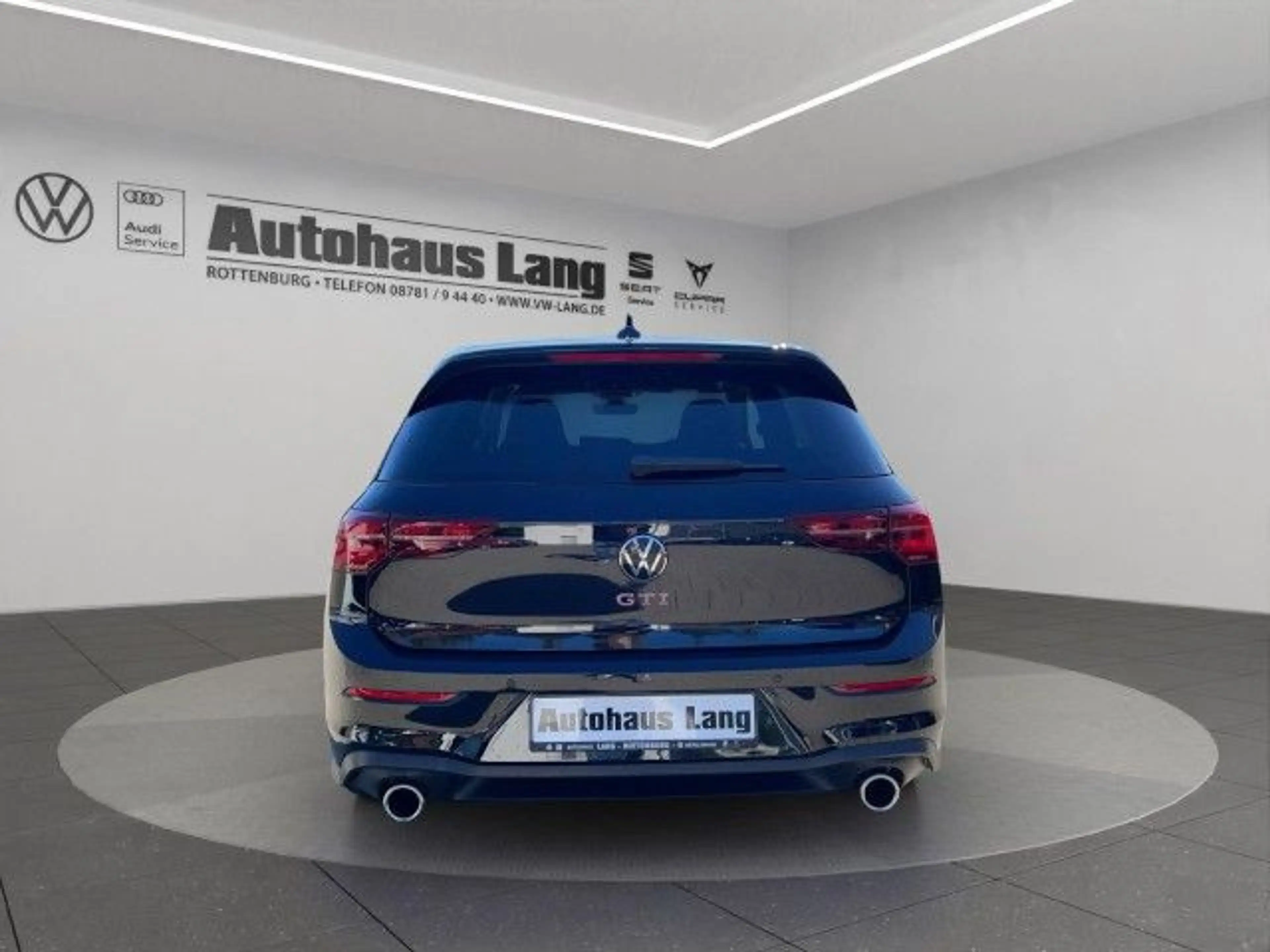 Volkswagen Golf GTI Golf VIII 2.0 TSI GTI AHK DCC Matrix Led 8-fach — photo 5
