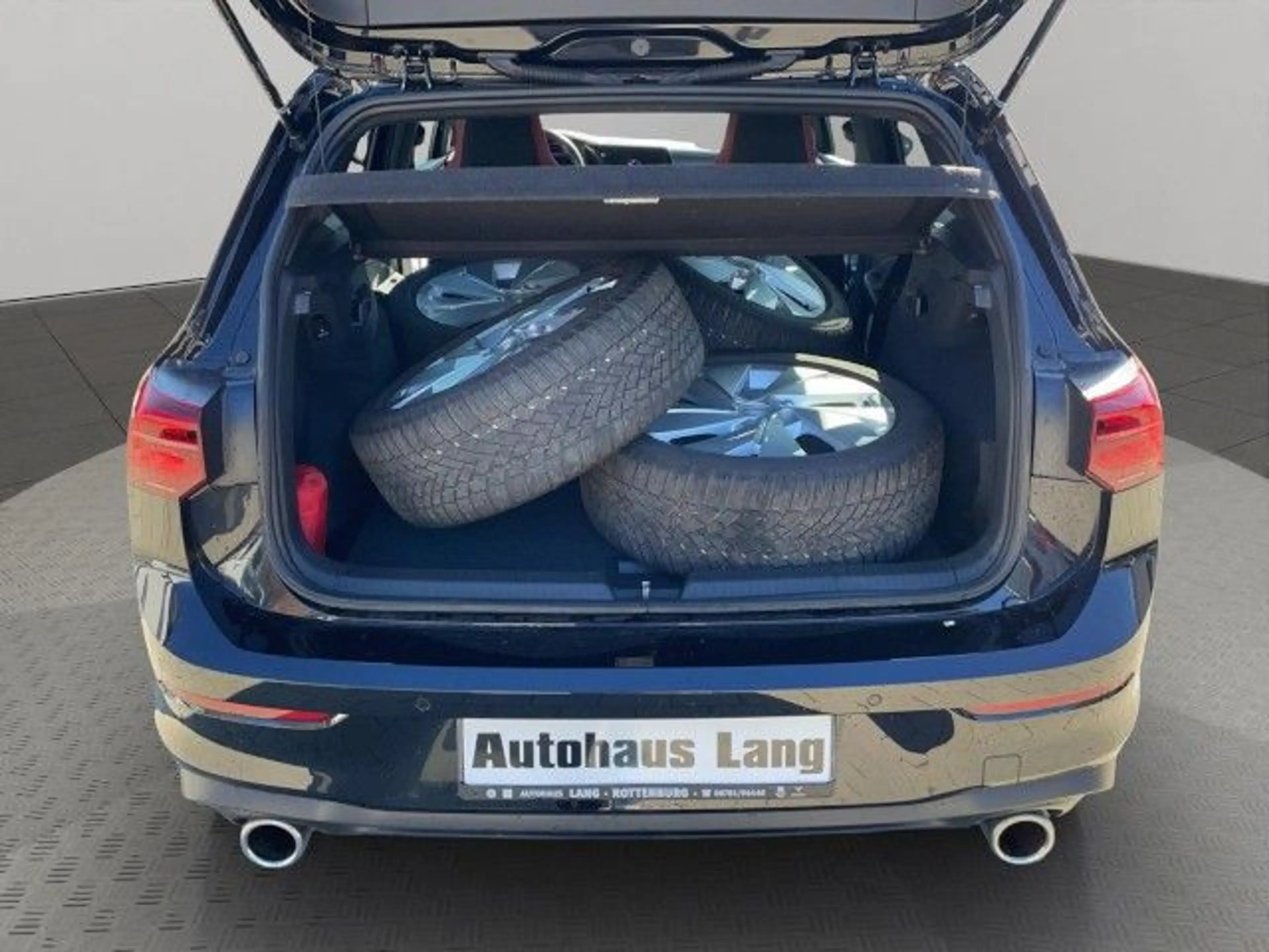 Volkswagen Golf GTI Golf VIII 2.0 TSI GTI AHK DCC Matrix Led 8-fach — photo 15