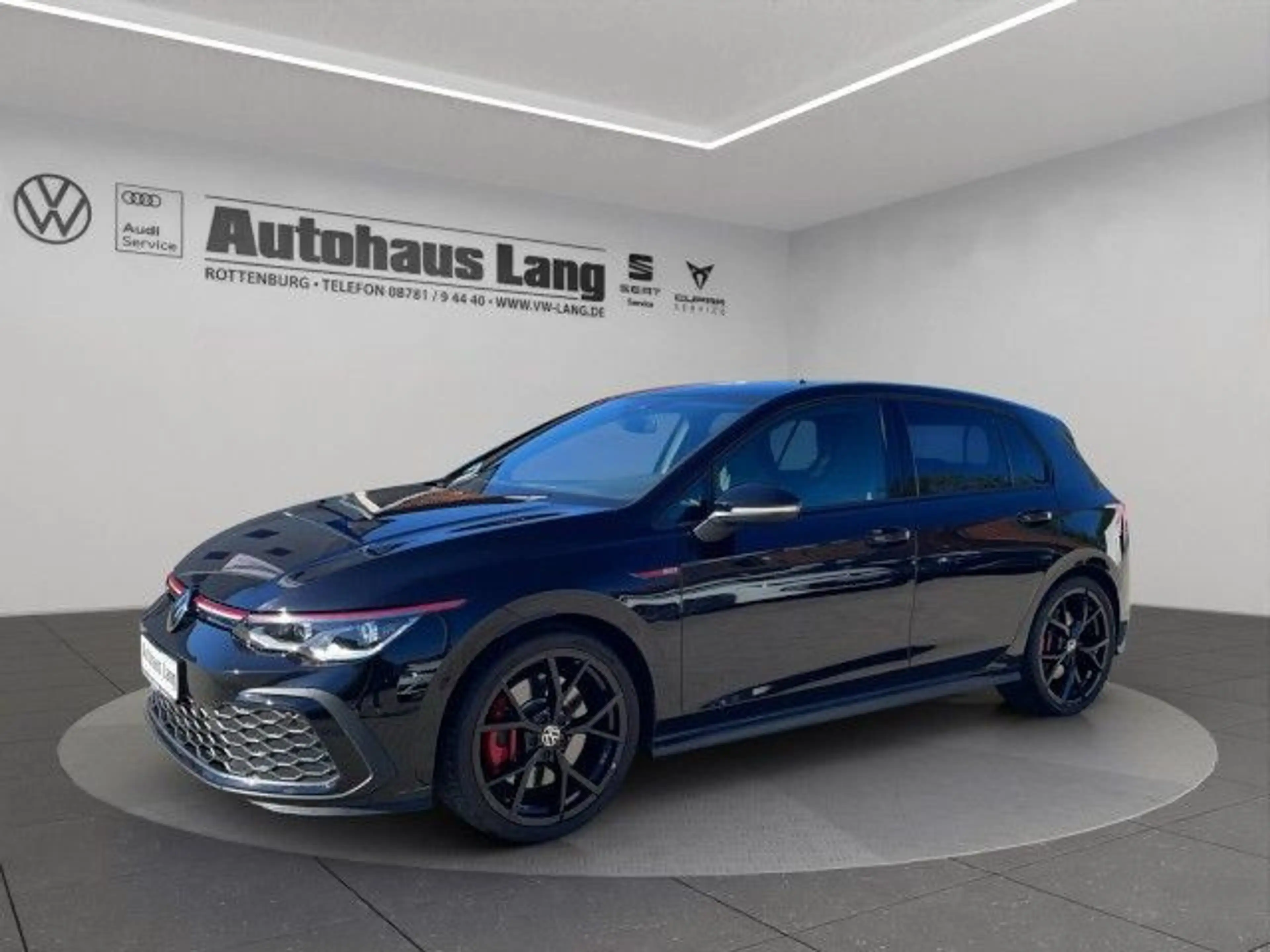 Volkswagen Golf GTI Golf VIII 2.0 TSI GTI AHK DCC Matrix Led 8-fach — photo 2