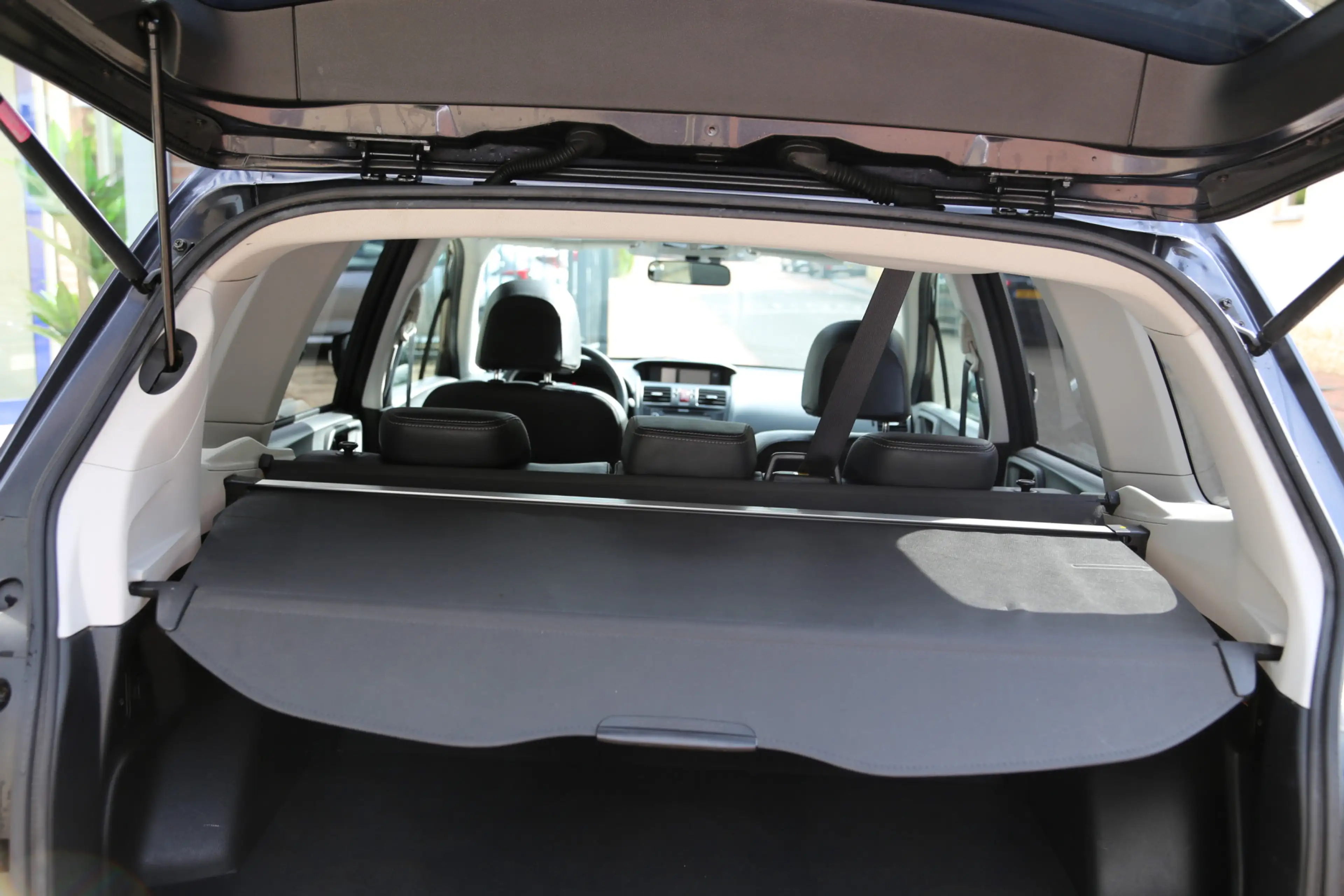 Subaru Forester 2.0 XT Sport Executive — photo 10