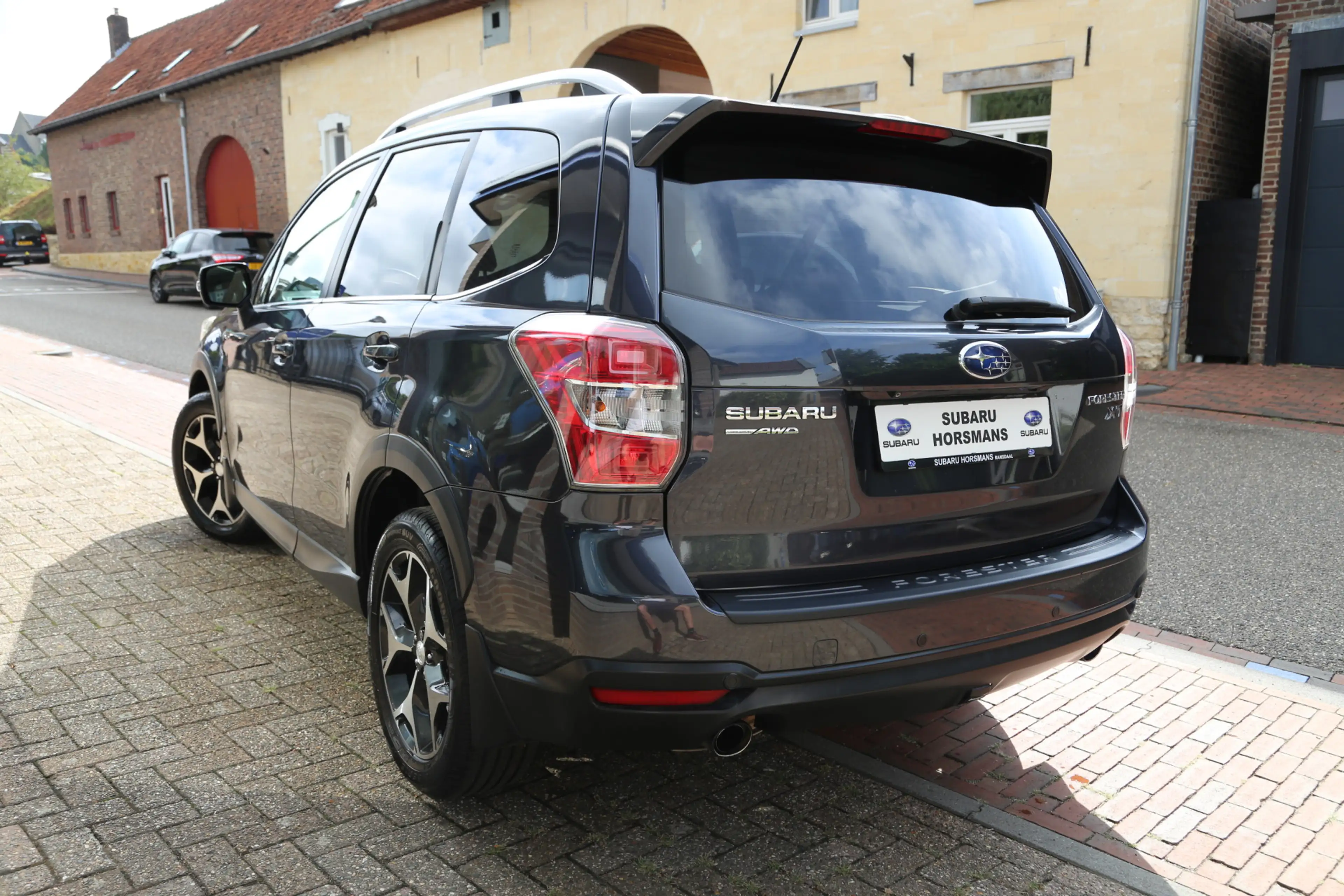 Subaru Forester 2.0 XT Sport Executive — photo 14