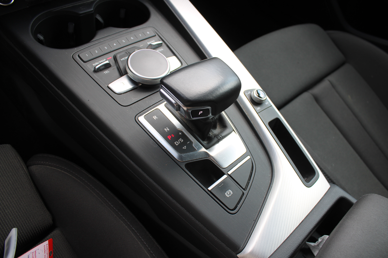 Audi A4 40 TFSI Sport*S-LINE *NAVI*LED*RFK*ACC*TOP! — photo 15
