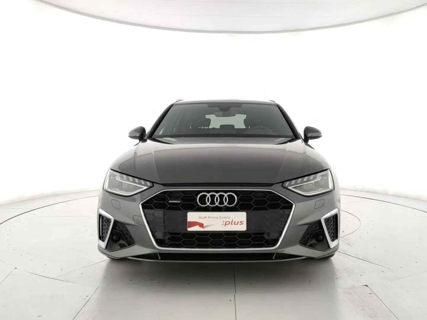 Audi A4 Avant 40 TDI quattro S tronic S line edition Grigio - 2