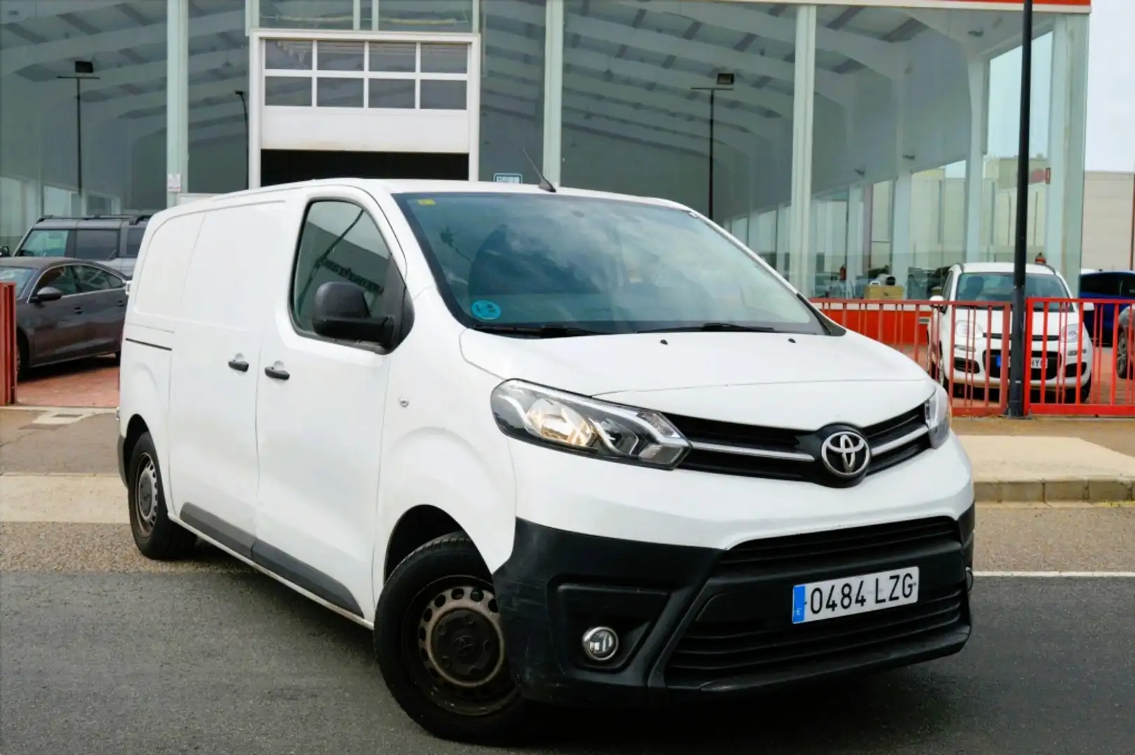 Toyota Proace Van Media L1 1.5D GX 100 Wit - 2