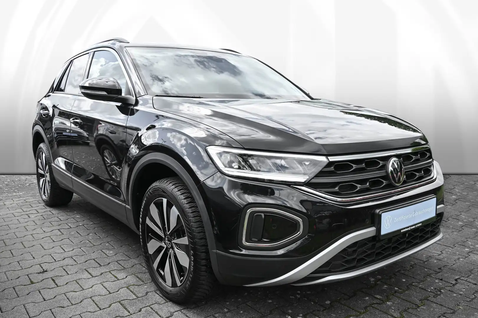Volkswagen T-Roc 1.5 TSI DSG Move Schwarz - 2