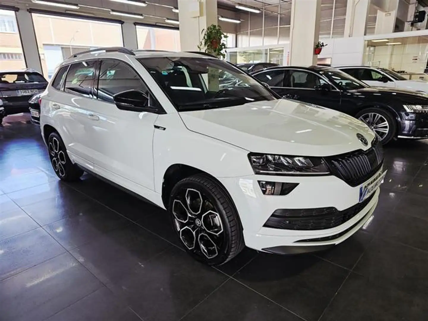 Skoda Karoq 1.5 TSI Sportline ACT DSG Blanco - 2