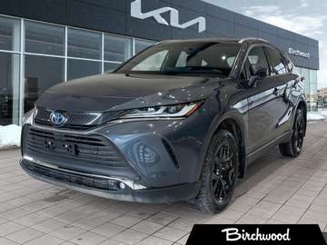 XLE | Clean CARFAX | Local Vehicle | Heated Seats