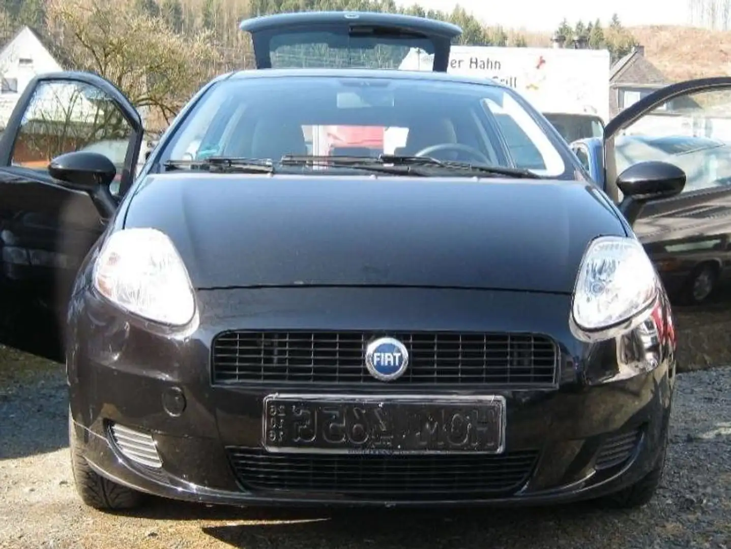 Fiat Punto 1.2 8V Active - Voll Fahrbereit + Extra zum Export Noir - 2