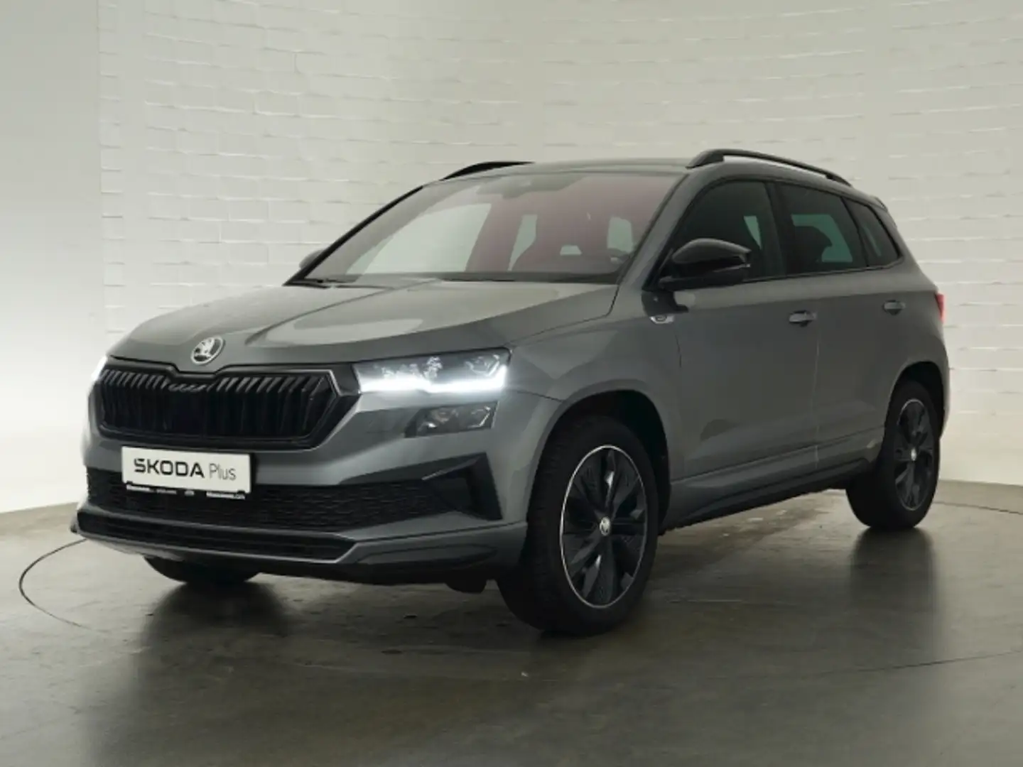 Skoda Karoq SPORTLINE TSI DSG 4X4+AHK+LED+NAVI+RÜCKFAHRKAMERA+ Grau - 2