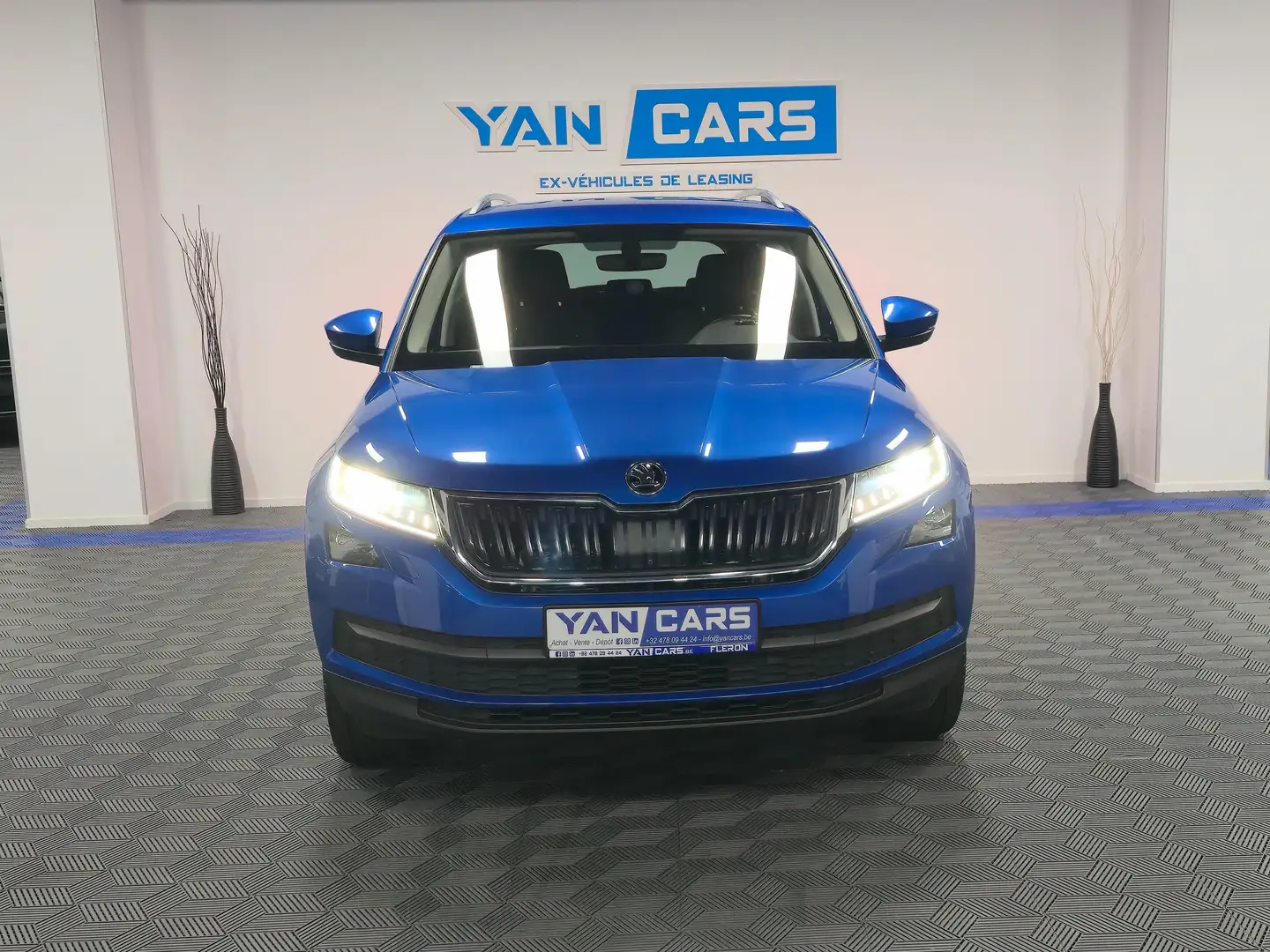 Skoda Kodiaq 2.0 CR TDi * AUTOMATIQUE * 7 PLACES * FULL OPTIONS Bleu - 2