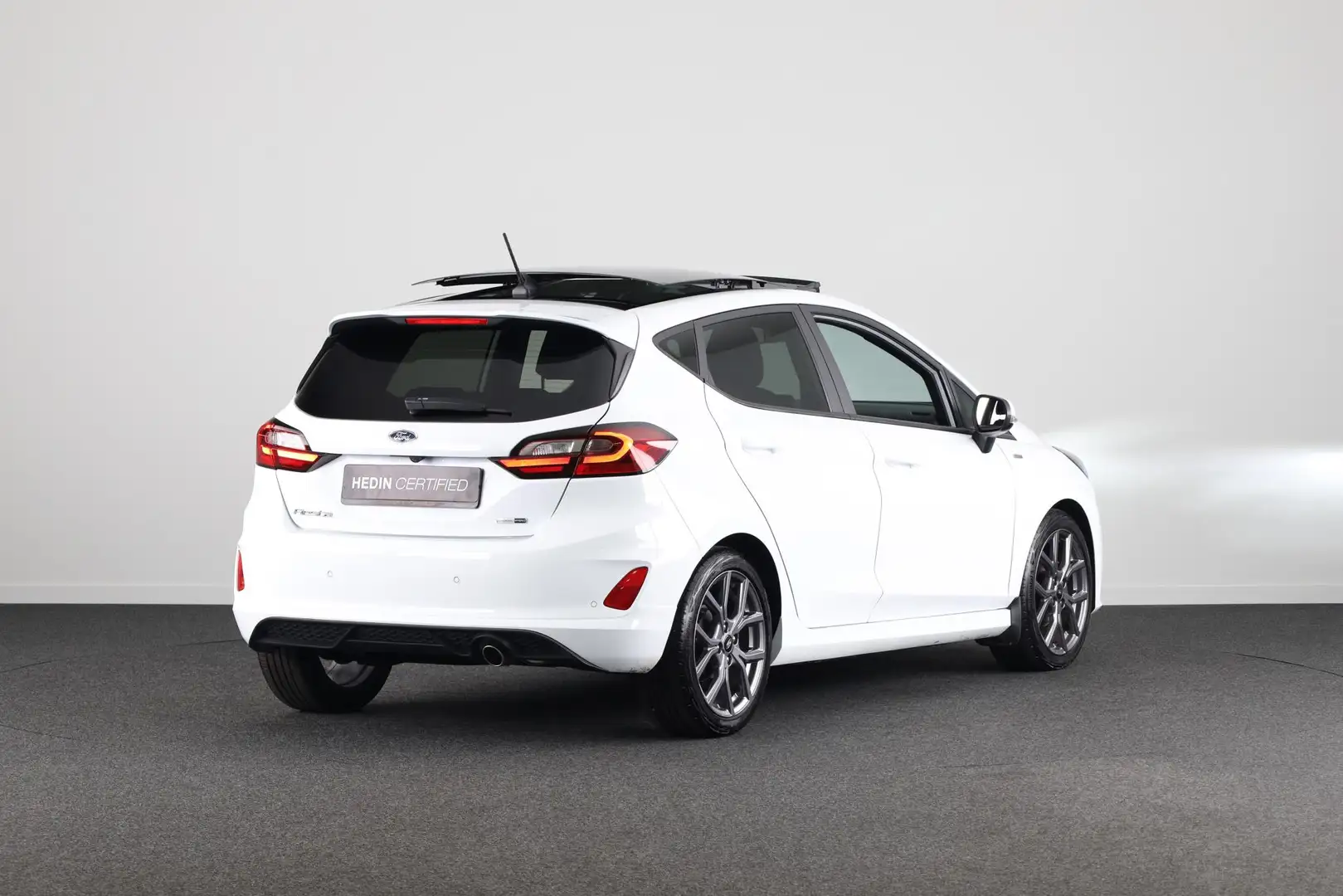 Ford Fiesta 1.0 EcoBoost Hybrid ST-Line X | Pano | Camera | Wi Wit - 2