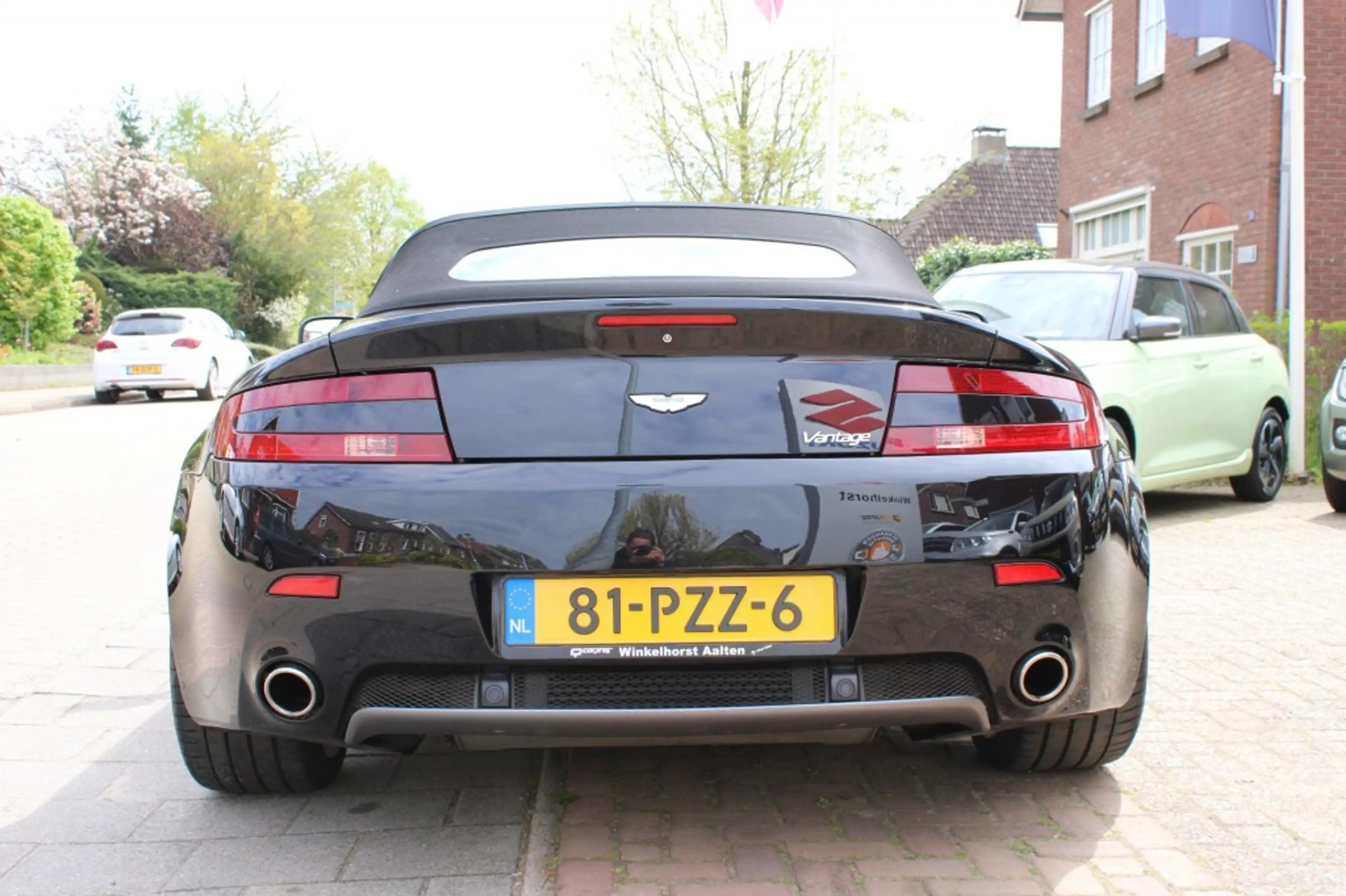 Aston Martin Vantage 4.3 V8 SPORTSHIFT — photo 15