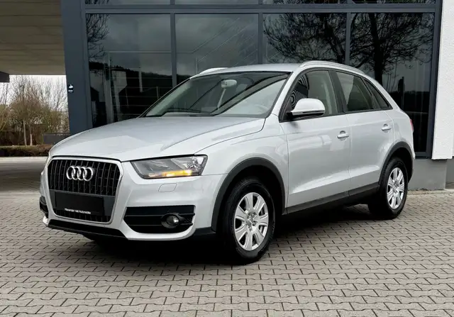 Audi Q3 2.0 TDI*SHZ*TEL*PDC*KLIMA*TEMP*SERVICE NEU*
