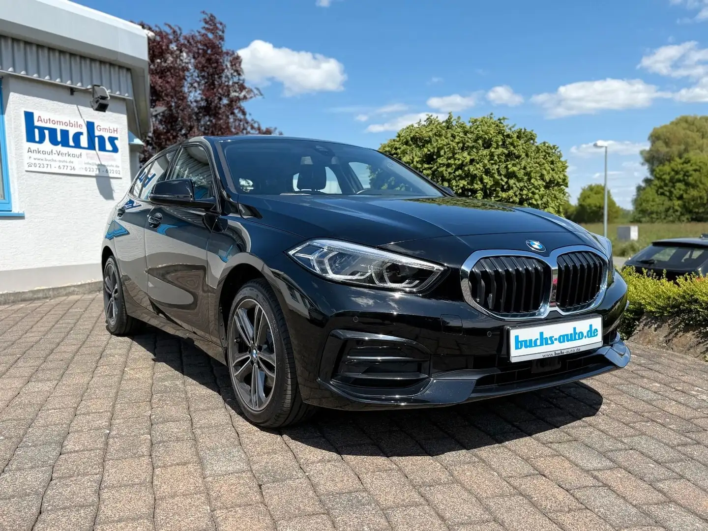 BMW 118 118i Sport line 136cv 2021 17" vari colori Zwart - 1
