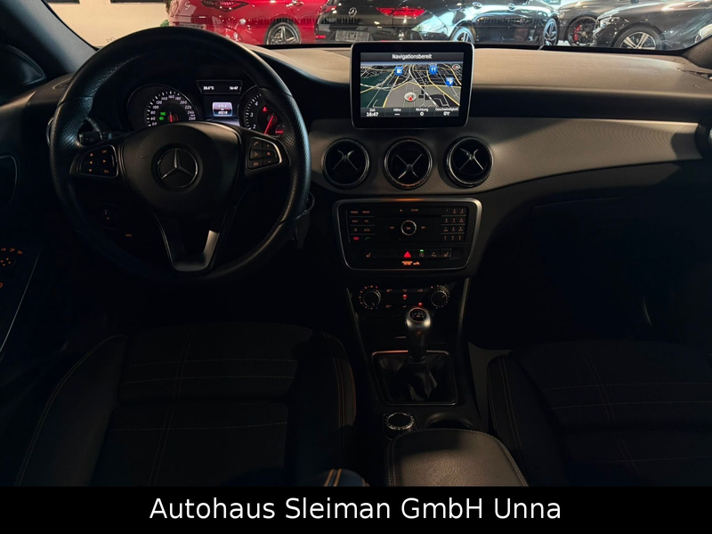 Mercedes-Benz CLA 180 CLA Shooting Brake CLA 180/XENON/Comand/Night — photo 9