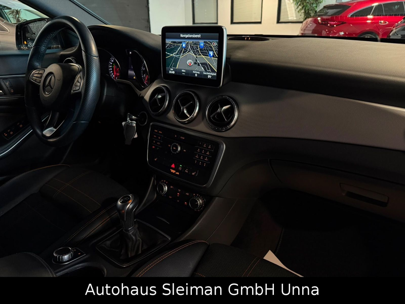 Mercedes-Benz CLA 180 CLA Shooting Brake CLA 180/XENON/Comand/Night — photo 15