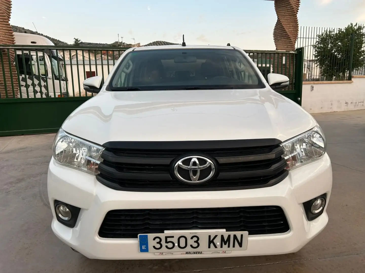 Toyota Hilux Cabina Doble VX Bianco - 1