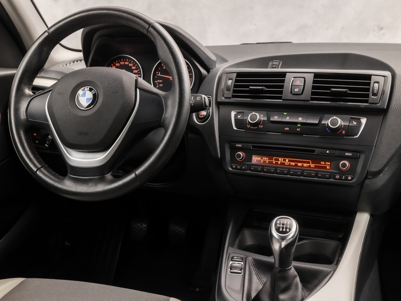 BMW 116 1 Serie 116i Sport 136Pk (4 CILINDER, 5 DEURS, STO — photo 7