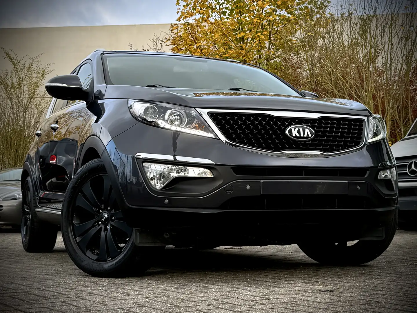 Kia Sportage Sportage 1.7 CRDi 2WD World Edition ISG Grau - 1