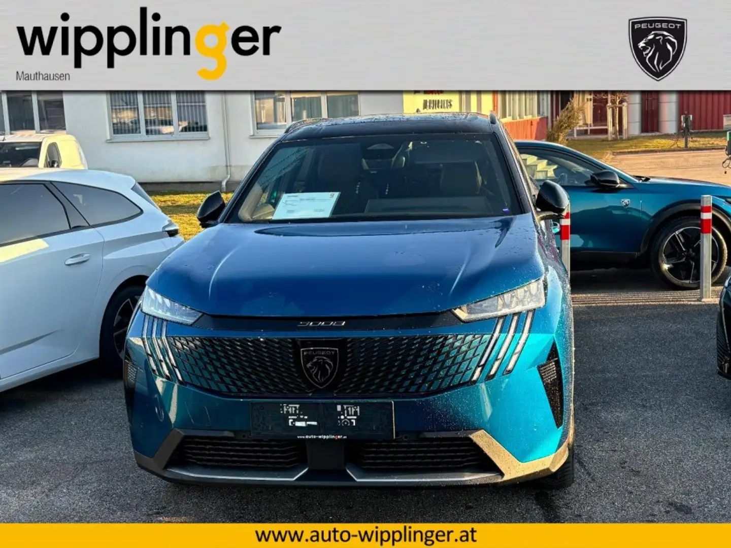 Peugeot 5008 GT Hybrid 145PS LP € 56.086,- Blau - 2