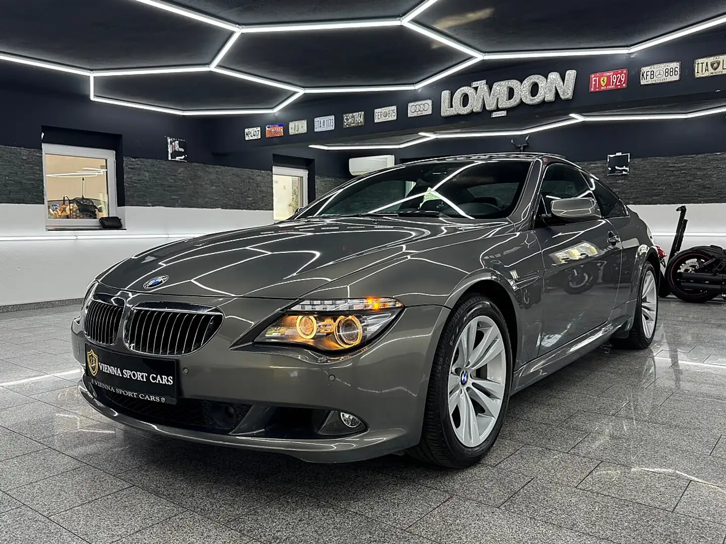 BMW 650 i V8 Coupe Aut.*LCI-FACELIFT*WENIG-KM* Grau - 1