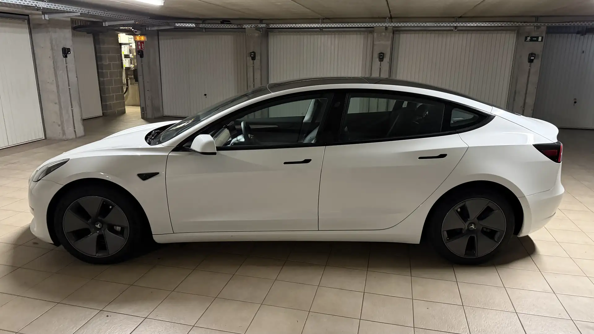 Tesla Model 3 78 kWh AWD Long Range Dual Motor (366kW) - 1