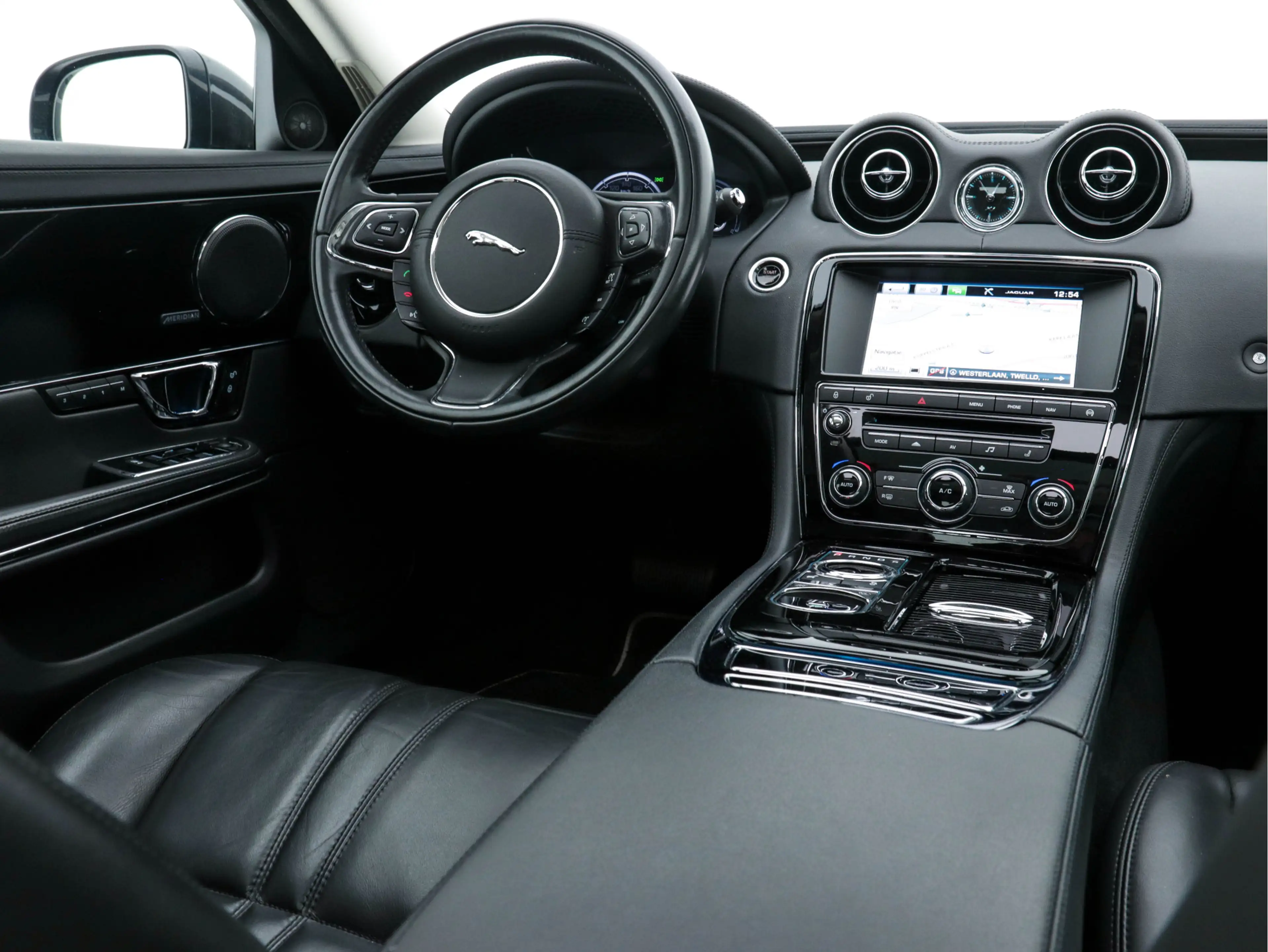 Jaguar XJ 3.0 V6D Portfolio Long (INCL-BTW) Aut. *PANO | LEA — photo 8