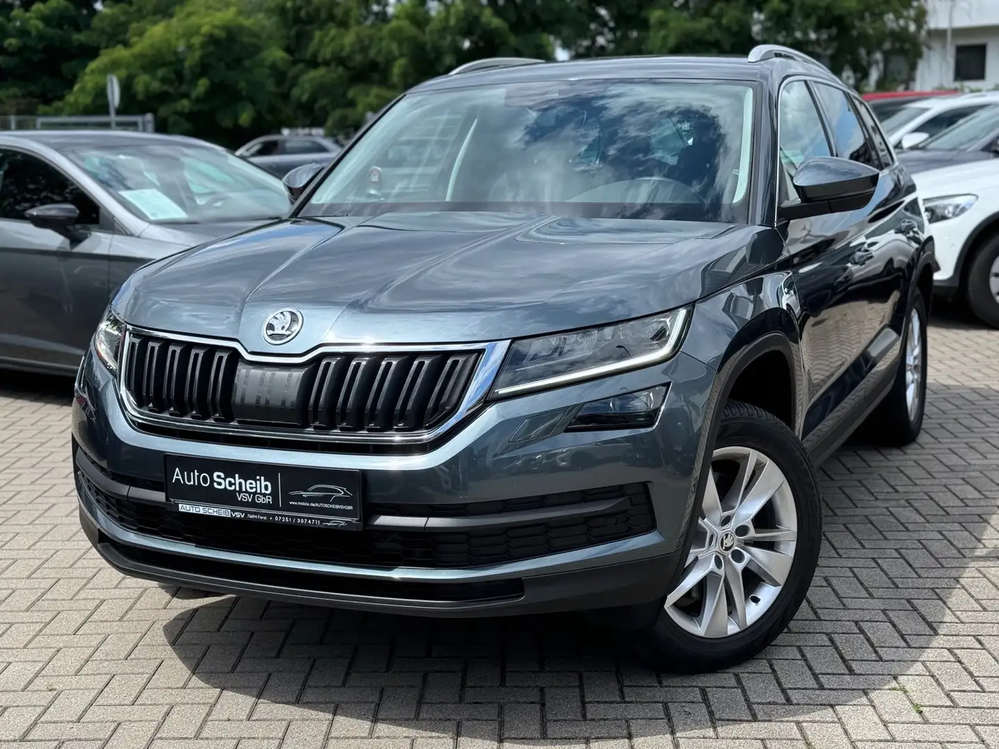 Skoda Kodiaq Style 4x4 DSG*1.Hand*ACC*Kamera*LED* Grau - 1
