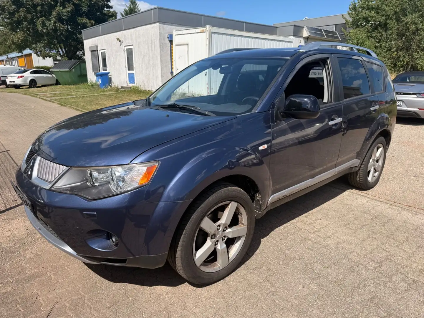 Mitsubishi Outlander 2.4 Intense *Rockford Fosgate* 4x4 Albastru - 1