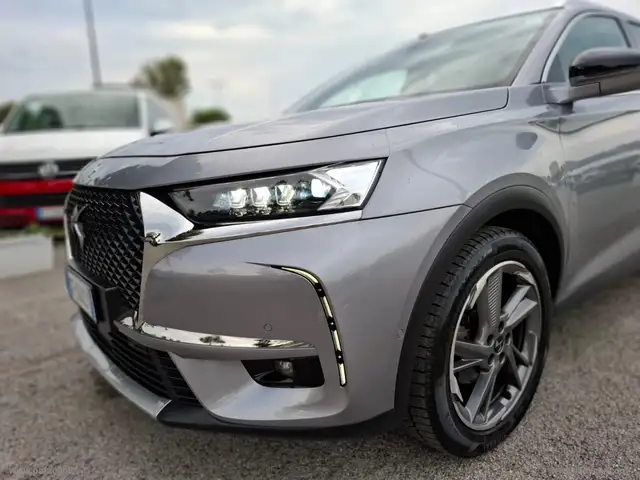 DS Automobiles DS 7 Crossback view 4