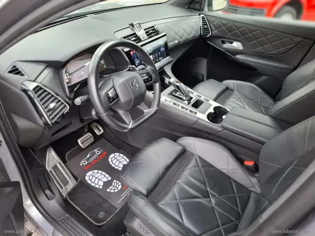 DS Automobiles DS 7 Crossback view 7