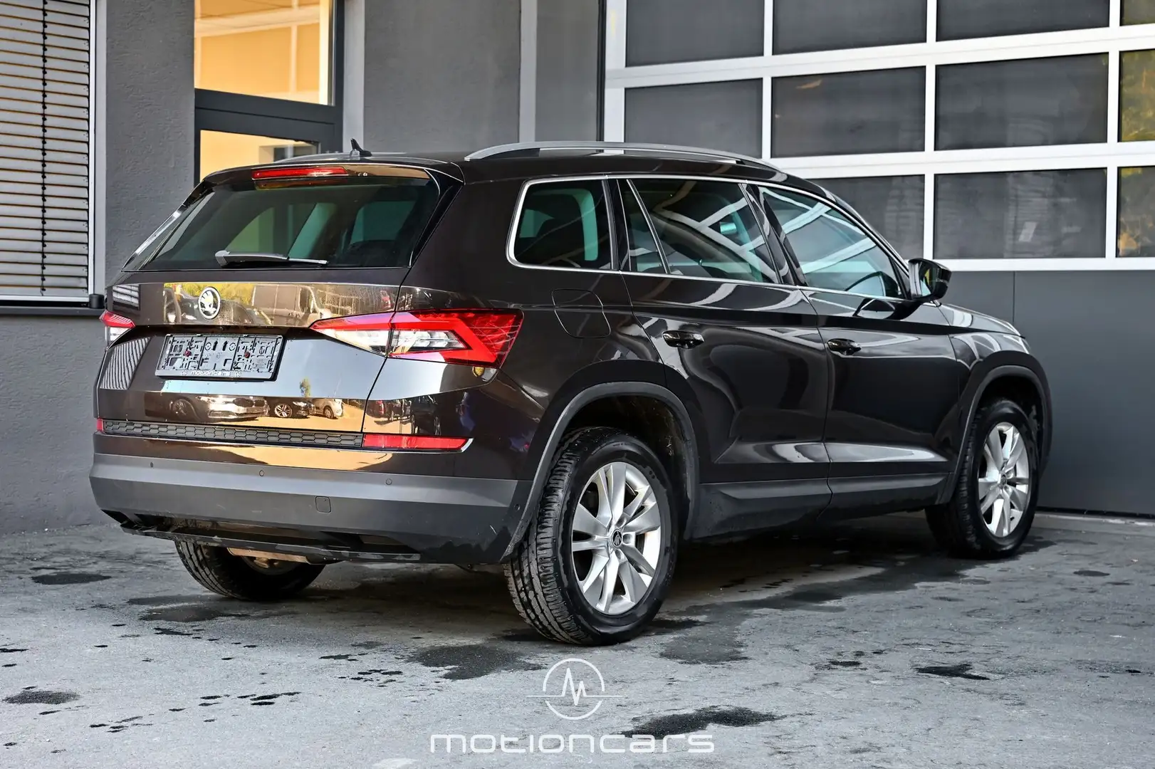 Skoda Kodiaq 2.0 TDI Style 4x4 Pickerl NEU Braun - 2