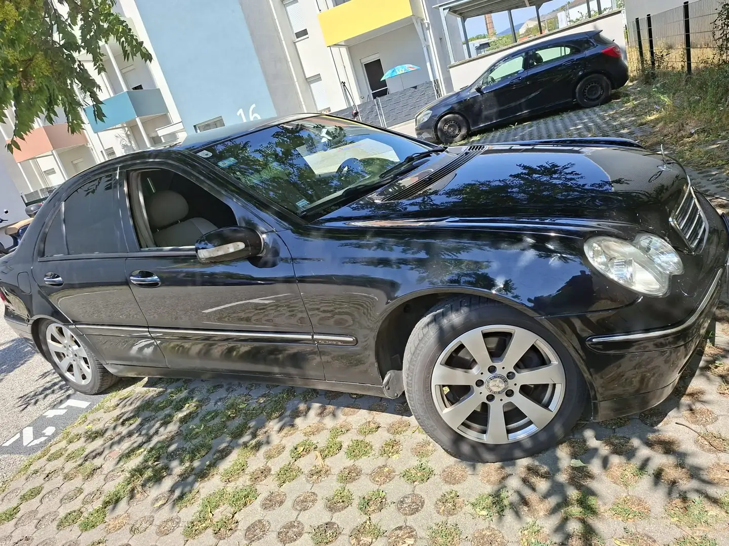 Mercedes-Benz C 320 Avantgarde 4MATIC Aut. - 2