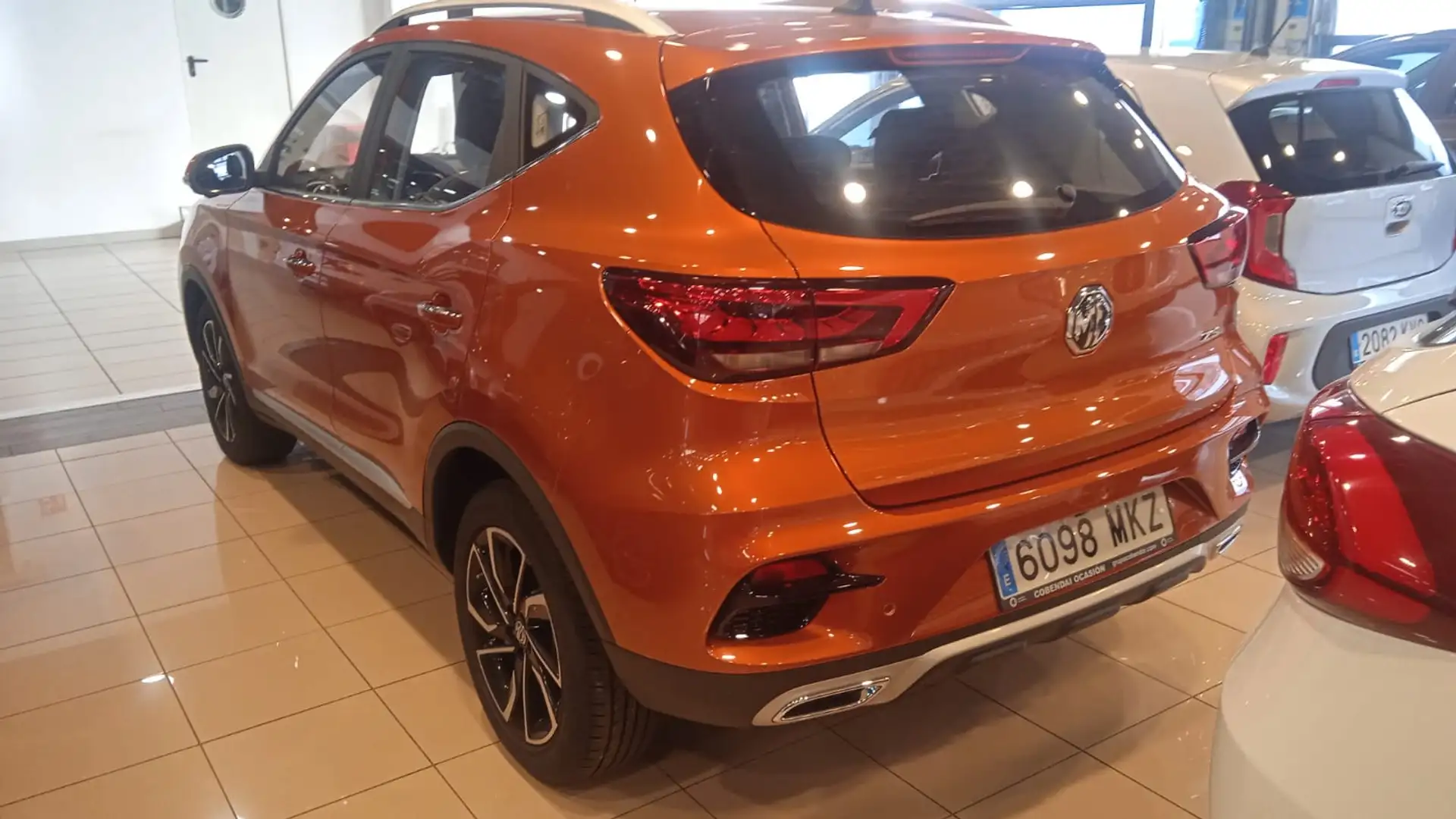 MG ZS ZS 1.5 VTi-Tech Luxury 78kW Luxury Naranja - 1