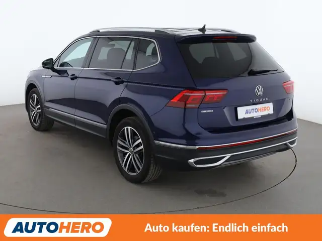 Volkswagen Tiguan Allspace view 4
