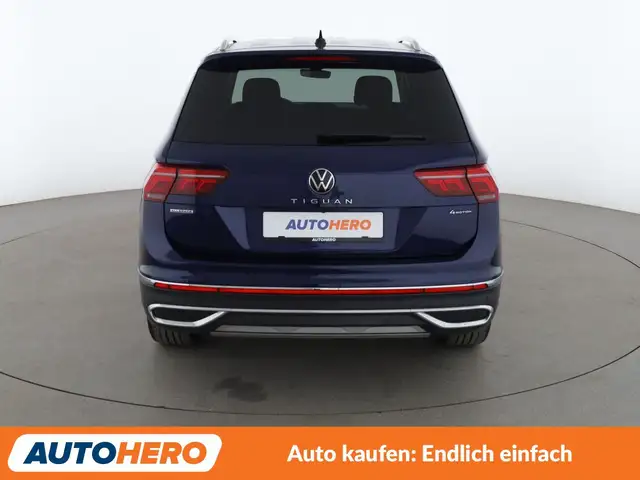Volkswagen Tiguan Allspace view 5