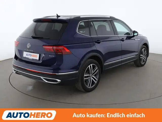 Volkswagen Tiguan Allspace view 6