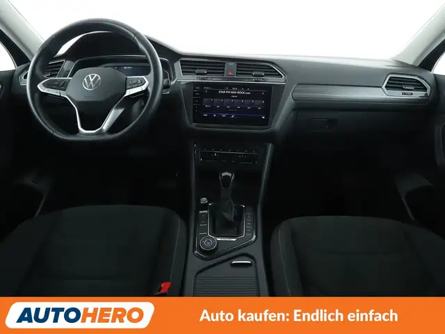 Volkswagen Tiguan Allspace view 12
